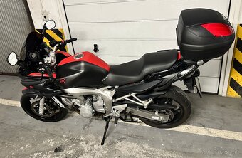 Predám Yamaha Fazer 600 FZR - 3