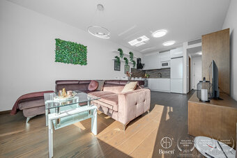 BOSEN| Nadštandardný 2 izbový byt v projekte Sky Park s výhľ - 3