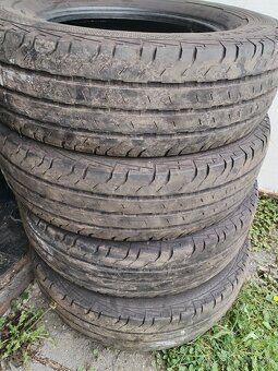 Predám pneumatiky na IVECO - 3