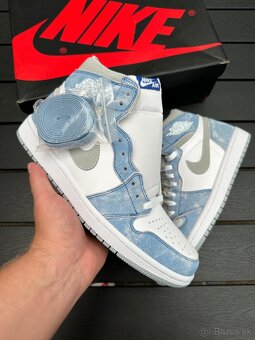 NIKE AIR JORDAN 1 HIGH OG HYPER ROYAL tenisky - 3