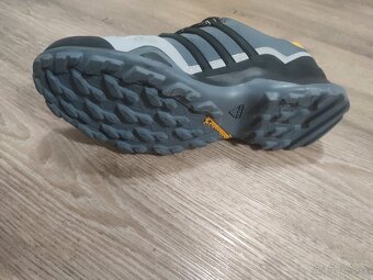 Adidas terrex swift - 3
