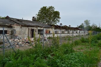 NA PREDAJ: sklad-hala 750m2 vo Voderadoch - 3