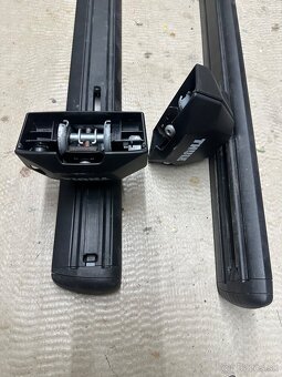 Priečniky nosič Thule WingBar Evo pre VW Touran - 3