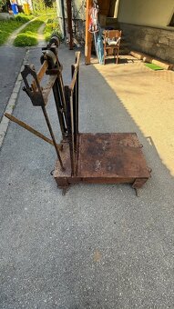 Rozlicne stare veci z povali - 3