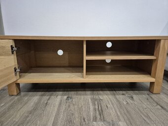 Skrinka pod tv - 3