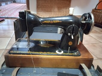 Šijací stroj - 3