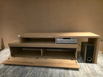 Komoda pod TV - 3