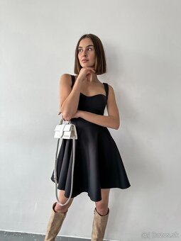 GreenApple šaty veľkosť M-L - 3