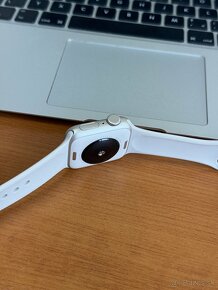 Apple Watch SE 2 40mm 2.gen Starlight - nové, rok záruka - 3