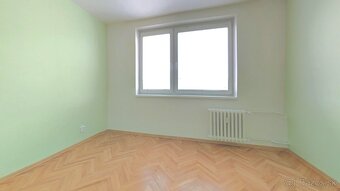 Na predaj priestranný dvojizbový byt v Starej Turej - 3