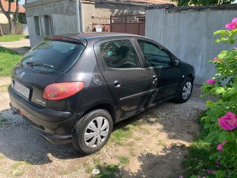 Predám Peugeot 206 1.4 HDI r.v2005 STK-EK 1/2026 - 3