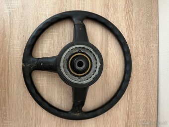 BMW e30 m-tech 1 volant - 3