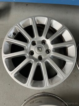 Predám disky Renault Clio RS a 20 mm podložky - 3