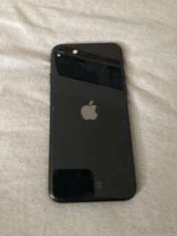 iPhone SE 2020 (displej na výmenu) - 3