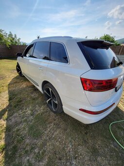 Q7 - 3