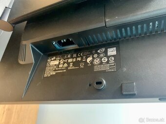 24"/ 61cm HP EliteDisplay E241i monitor - 3