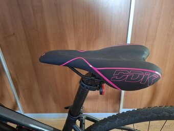 predam damsky trekovy bicykel - 3