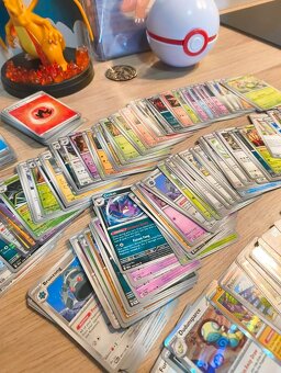 Pokemon karty Charizard - 3