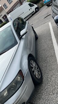 Volvo v50 - 3