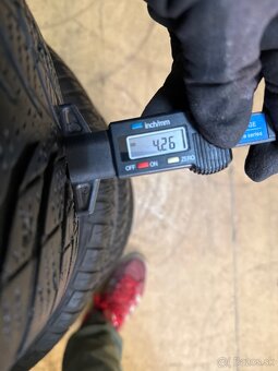 Zimné pneu 195/65R15 viem aj prezuť - 3