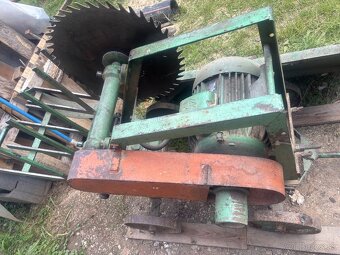 Cirkulár na drevo - 3