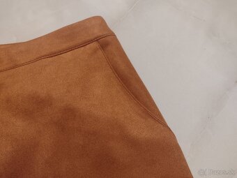 Semišová sukňa Orsay - 3