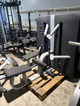 Technogym Kinesis row - stroj na chrbát - 3