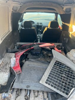 Predám vw caddy /seat Inca 1.9 - 3