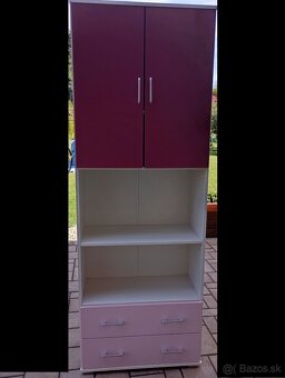 Nábytok do dievčenskej izby - 3