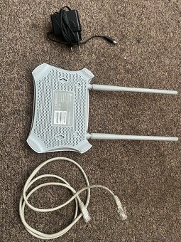 Predám Wifi router TP link repeater - 3