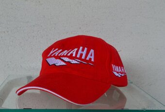 Predám kvalitnú šiltovku nastaviteľná Yamaha - 3