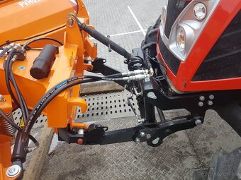 Predám ČELNA - PREDNA HYDRAULIKA na traktor - 3