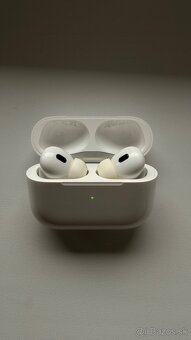 Apple AirPods Pro 2 (2. generácia) – originál, Lightning - 3