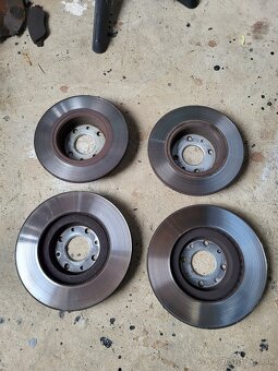 Brzdove kotuce TEXTAR Fiat/Alfa/Lancia - 3