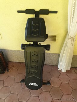 lavička s činkami - 3