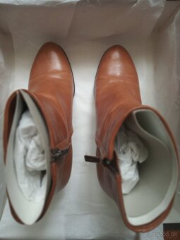 Čizmy kožené, farba koňaková, veľkosť 38 - 3