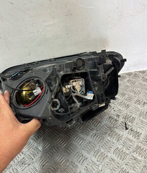 BMW 7 F01 pravé predné svetlo Bixenón - 3