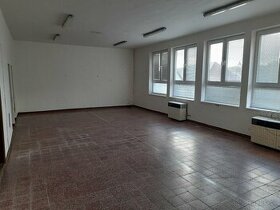 Na prenájom priestory v obci Kosihovce - 3