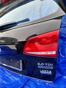 Páté dveře VW Passat B7 Kombi černé - 3