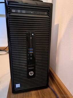 Počítač HP i3 - 3