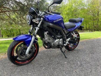 SUZUKI SV 650 N  2011 - 3