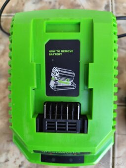 Aku batéria Greenworks 40V 4.0Ah + nabíjačka - 3