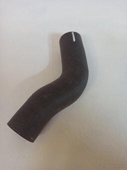 Hadica na vodu OEM Toyota Land Cruiser 70 - 3