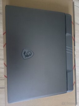 Msi Vector 16 HX A14VHG Herný notebook - 3