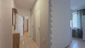 ⌂ Ponúkame na prenájom 2-izbový byt /56 m2- Staré sídlisko P - 3