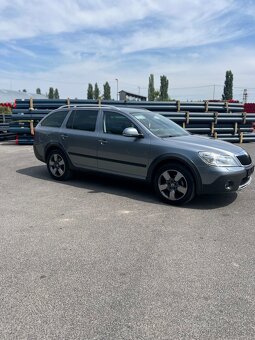 Škoda Octavia 2 facelift 4x4 Scout 2.0 TDi CR - 3
