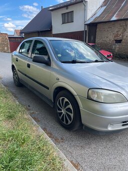 Opel astra 1,4 - 3