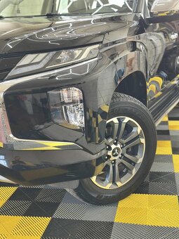 Mitsubishi L200 - 3