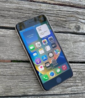 Predam IPhone SE 2020 - 3