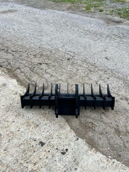 Hrable na bager od 1,5 do 3 ton - 3